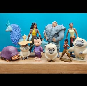 🐸 Bundle RAYA The LAST DRAGON, Disney collectible Raya, Sisu, Tuk Tuk ...